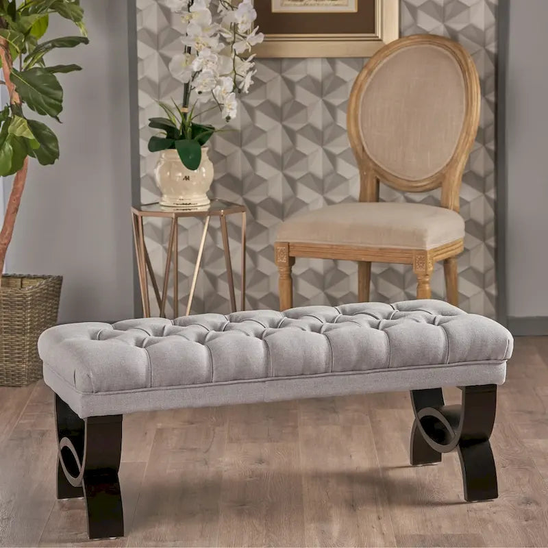 Stoffbezogene Ottoman-Sitzbank mit Beinen aus Birkenholz 104 cm L x 44 cm B x 43 cm H