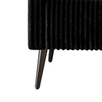 Zweisitzer-Liebessofa aus Samt-Polyester und Metall mit vertikalem Rückenlehnen-Detail 132 cm B x 78,5 cm T x 79 cm H
