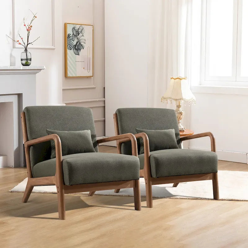 Akzentstuhl aus Massivholz und Korbgeflecht mit Lendenkissen 81 cm (T) x 66 cm (B) x 74 cm (H)